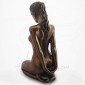 Body Talk - Femme nue assise, s'étirant