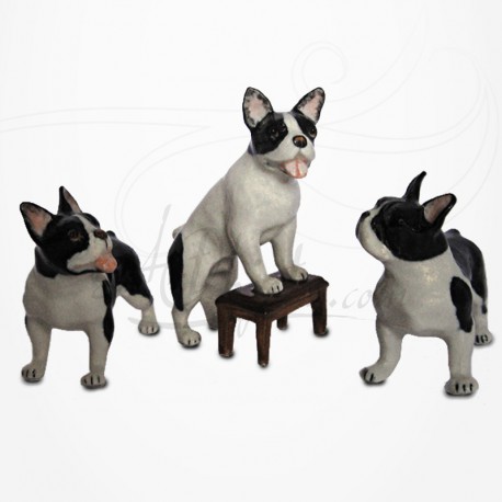 Figurine Miniature - 3 Chiens - Race Bulldog - Porcelaine