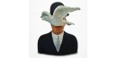 L'Homme au Chapeau Melon - René Magritte