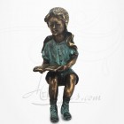 Statue Jeune Fille assise, lisant,